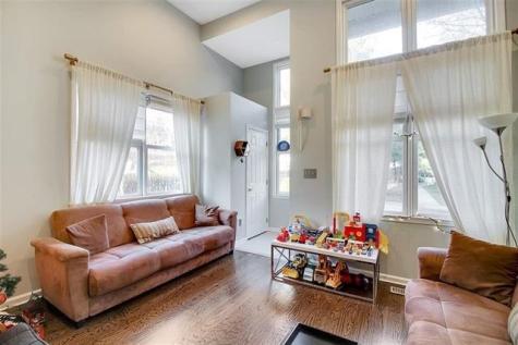 279 Roslyn Court West New York NJ 07093