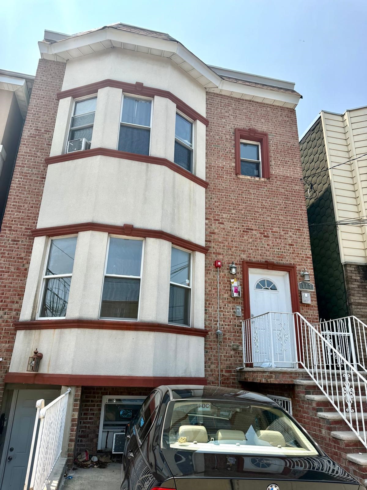 717 16th Street Union City NJ 07087