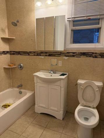 717 16th Street Union City NJ 07087