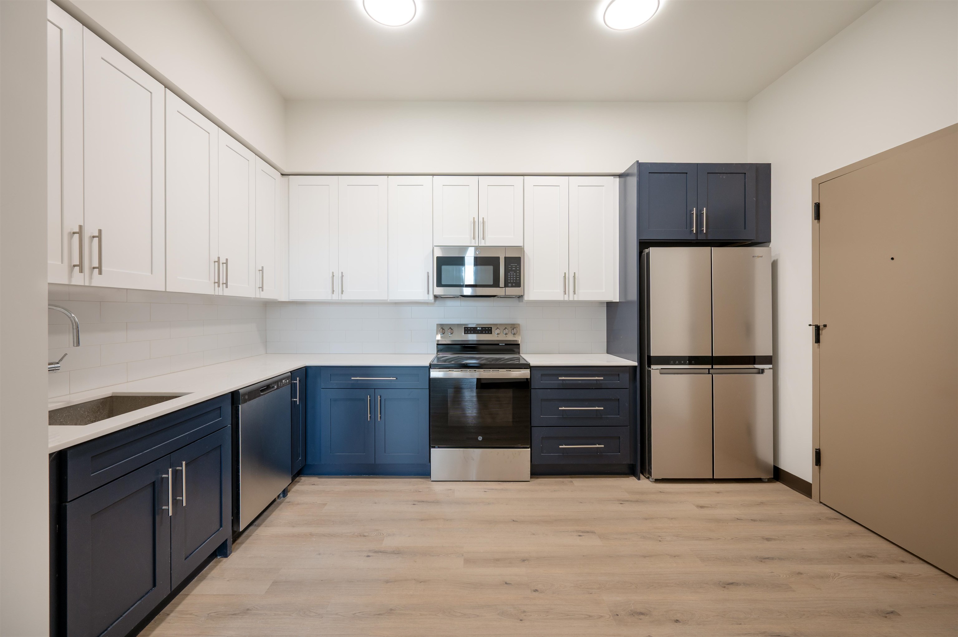 857 Bergen Avenue Jersey City NJ 07306