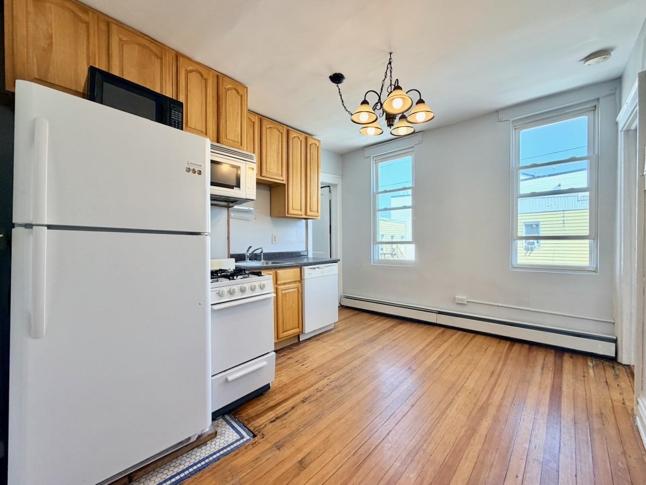 409 Monmouth Street Jersey City NJ 07302