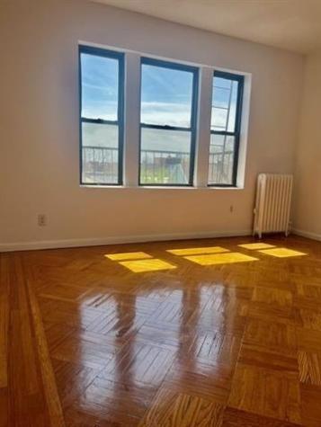 84 West 25th Street Bayonne NJ 07002