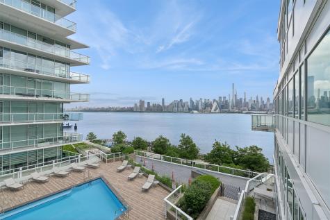800 Avenue At Port Imperial Weehawken NJ 07086
