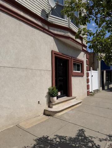 878-880 Broadway Bayonne NJ 07002