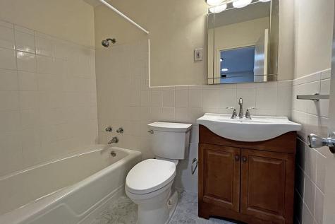 380 Mountain Road Union City NJ 07087-7310