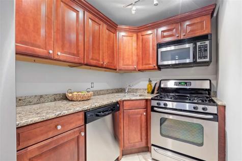 931 Hudson Street Hoboken NJ 07030