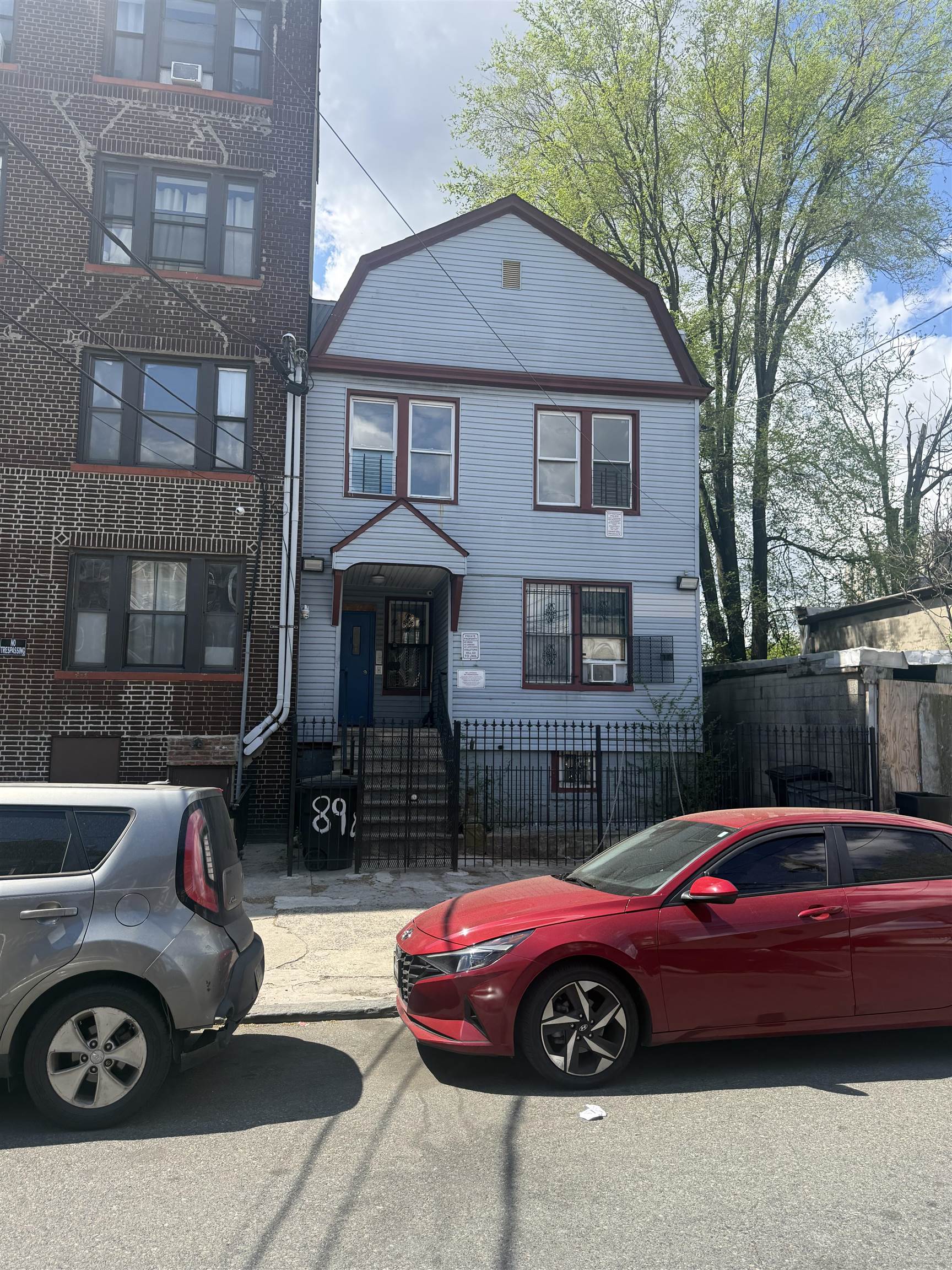 89 Bostwick Avenue Jersey City NJ 07305