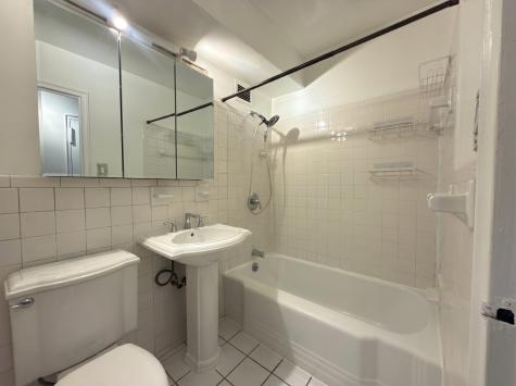 6515 Boulevard East West New York NJ 07093