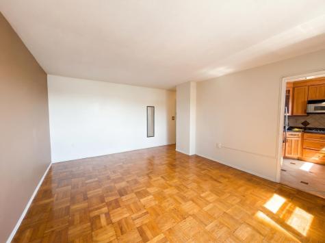 6515 Boulevard East West New York NJ 07093