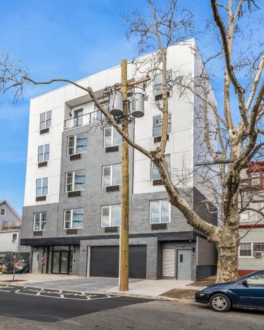 43-45 West 32nd Street Bayonne NJ 07002