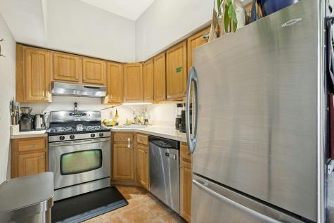 200 Paterson Plank Road Union City NJ 07087