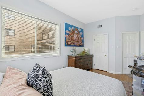 200 Paterson Plank Road Union City NJ 07087