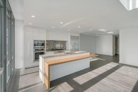 320 Adolphus Avenue Cliffside Park NJ 07010