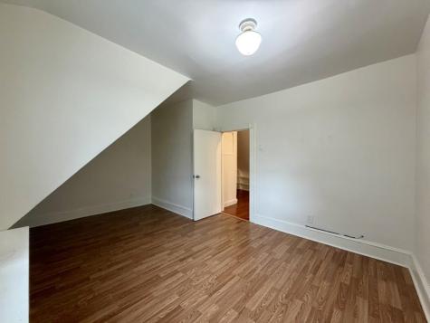 14 E 42nd Street Bayonne NJ 07002