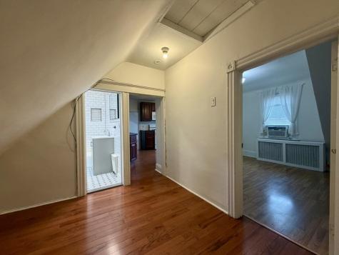 14 E 42nd Street Bayonne NJ 07002