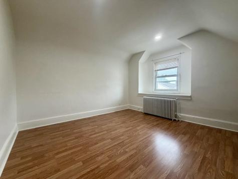14 E 42nd Street Bayonne NJ 07002