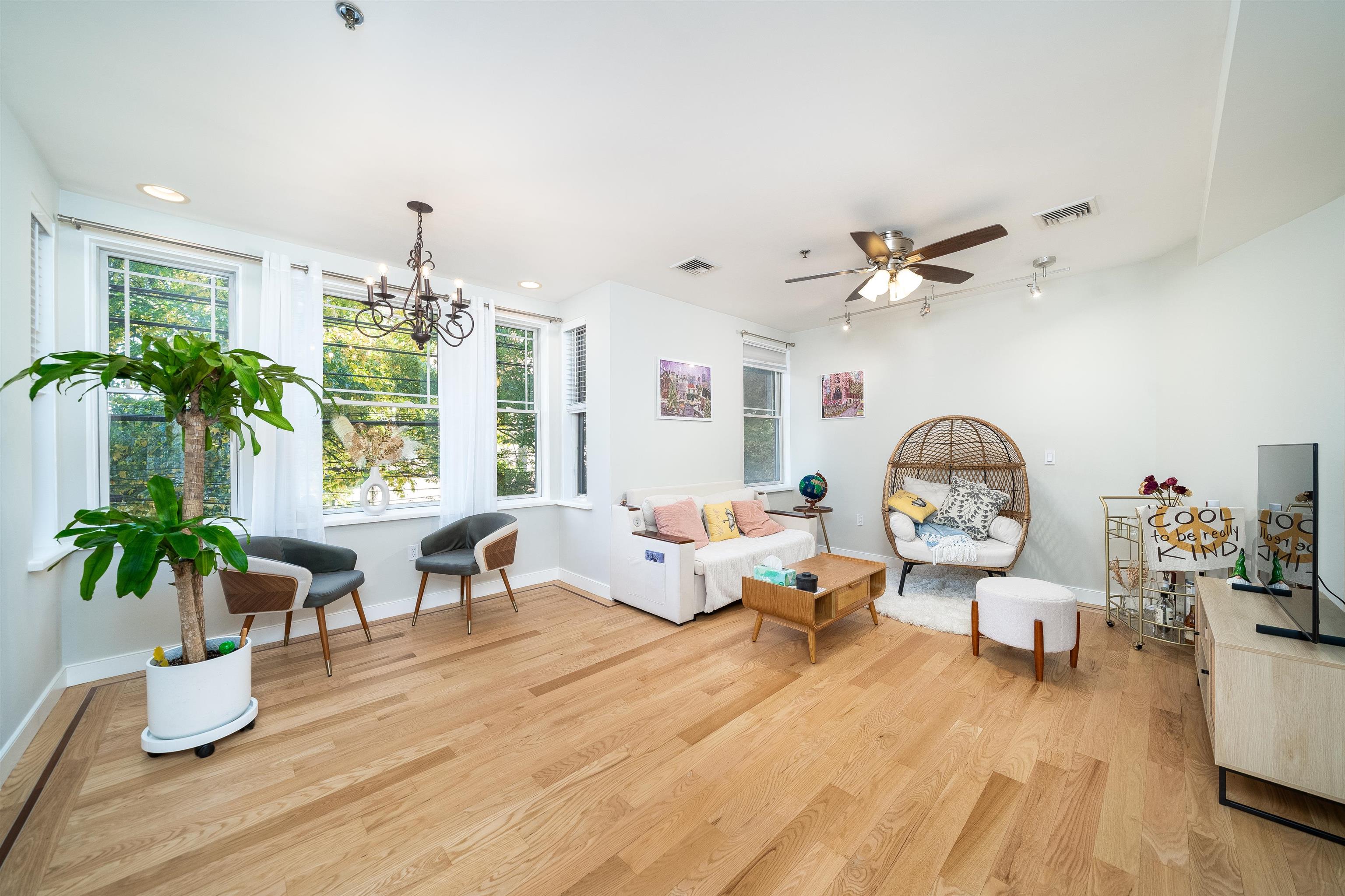 207 2nd Street Hoboken NJ 07030