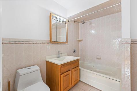 117 Logan Avenue Jersey City NJ 07306