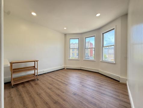892 Broadway Bayonne NJ 07002