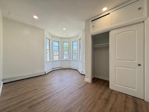 892 Broadway Bayonne NJ 07002