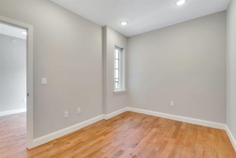 725 Sip Street Union City NJ 07087