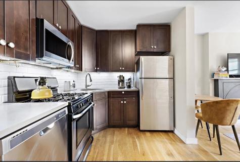 214 Grand Street Jersey City NJ 07302