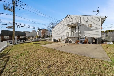 23 Arn Terrace Secaucus NJ 07094