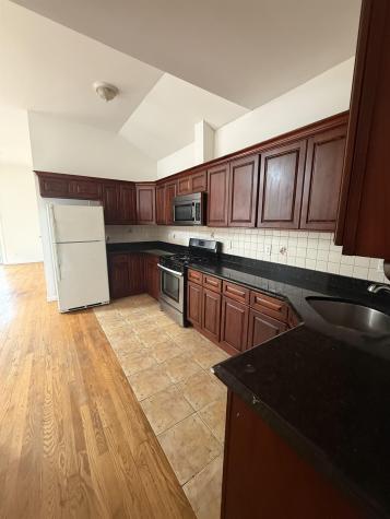 261 Lexington Avenue Jersey City NJ 07306