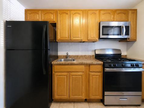 107 West 2nd Street Bayonne NJ 07002