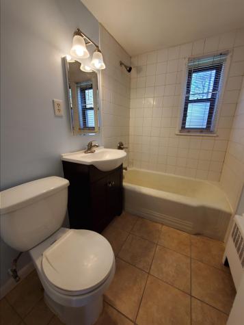 107 West 2nd Street Bayonne NJ 07002