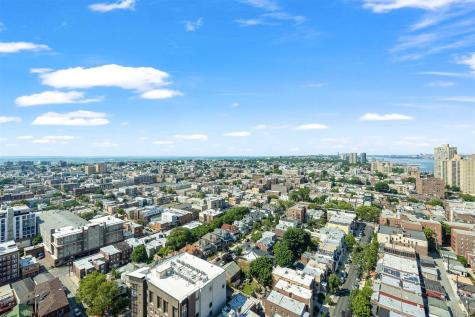6040 Boulevard East West New York NJ 07093