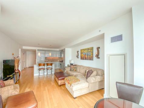 77 Hudson Street Jersey City NJ 07302