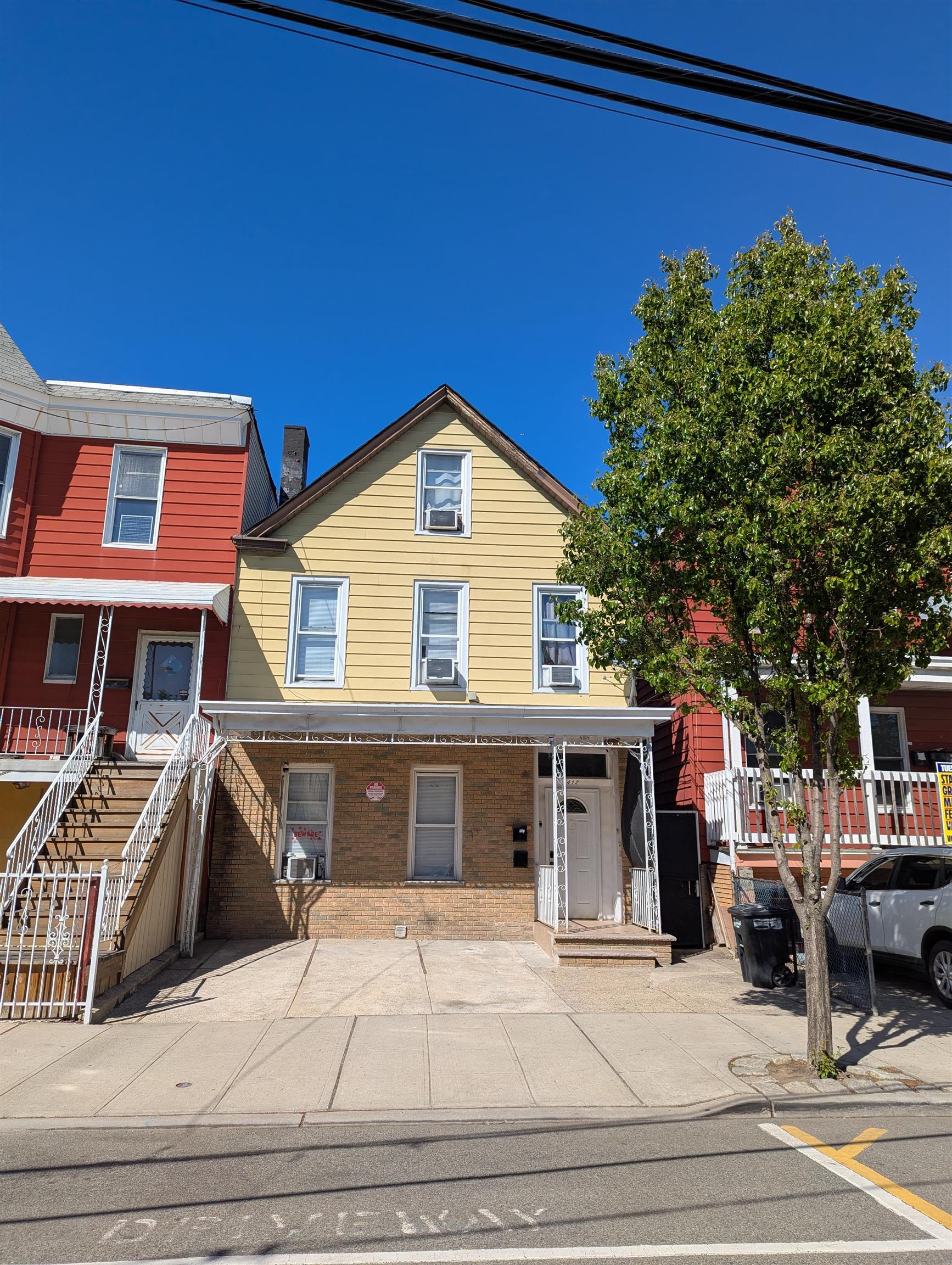 412 11th Street Union City NJ 07087