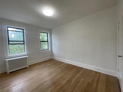 2 Noll Place Newark NJ 07102