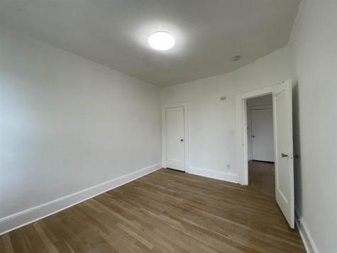 2 Noll Place Newark NJ 07102