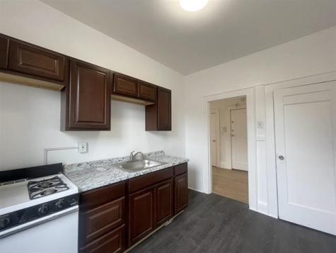 2 Noll Place Newark NJ 07102