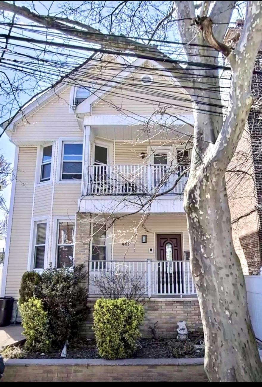 425 75th Street North Bergen NJ 07047