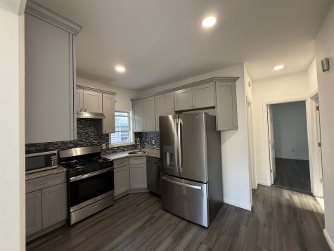 176 Bartholdi Avenue Jersey City NJ 07305