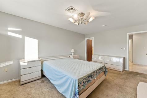8305 Bergenline Avenue North Bergen NJ 07047