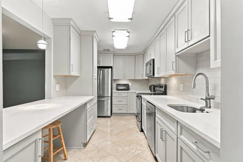 8305 Bergenline Avenue North Bergen NJ 07047