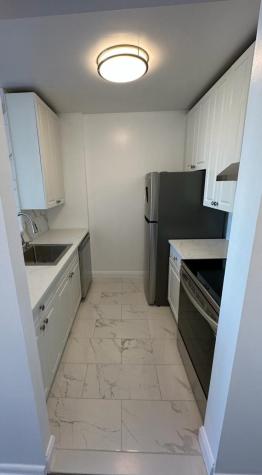 20 2nd Street Jersey City NJ 07302