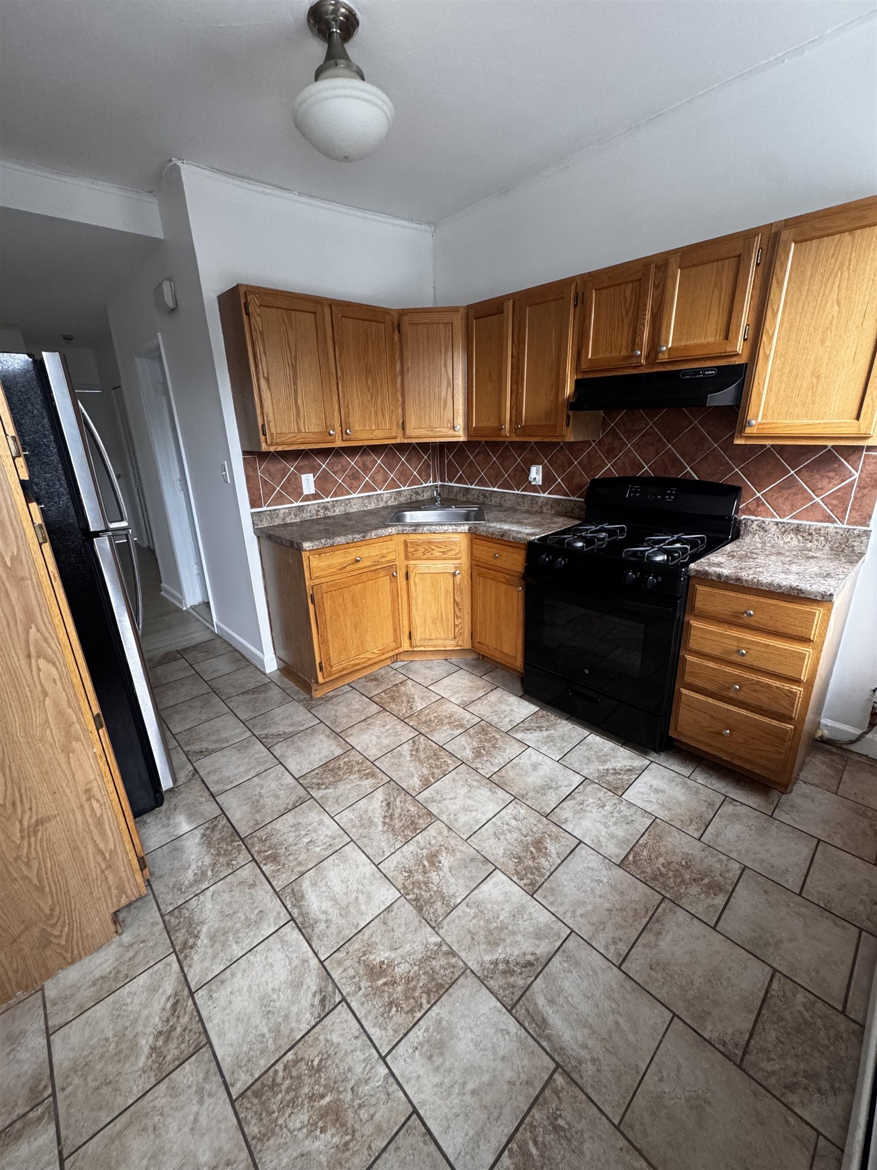 4702 Cottage Avenue North Bergen NJ 07047