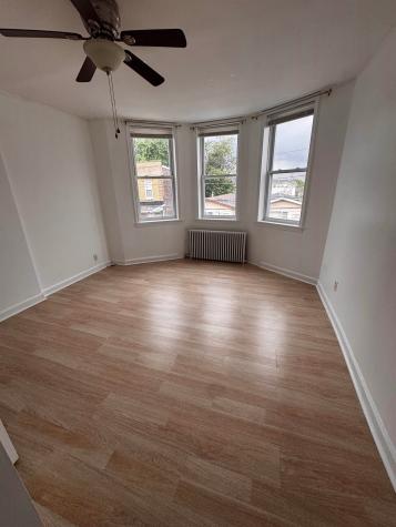 4702 Cottage Avenue North Bergen NJ 07047