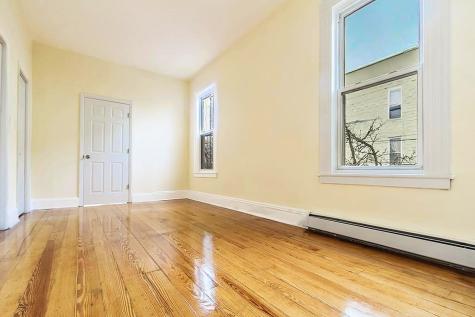17 Pierce Avenue Jersey City NJ 07307