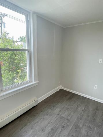 426 13th Street Union City NJ 07087