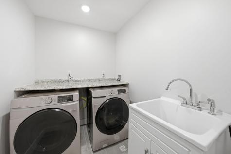 22 Lincoln Street Jersey City NJ 07307
