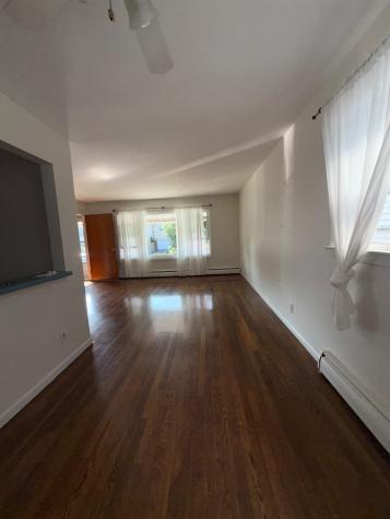 696 Avenue E Bayonne NJ 07002-0000