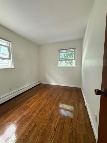 696 Avenue E Bayonne NJ 07002-0000