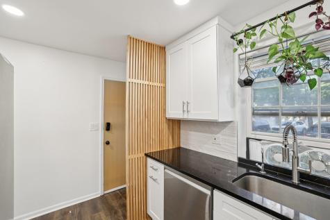 14A Lakeside Drive Millburn NJ 07041