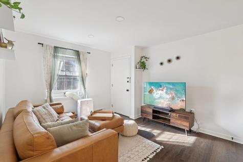 14A Lakeside Drive Millburn NJ 07041